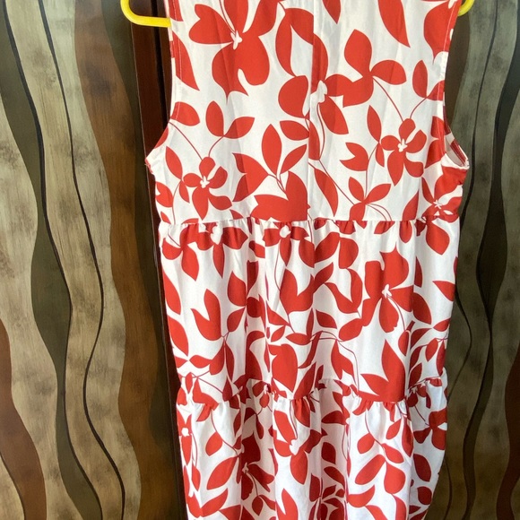 NWOT, Unbranded Women’s Plant print Notch neck Ruffle Hem, size Large - Picture 4 of 4